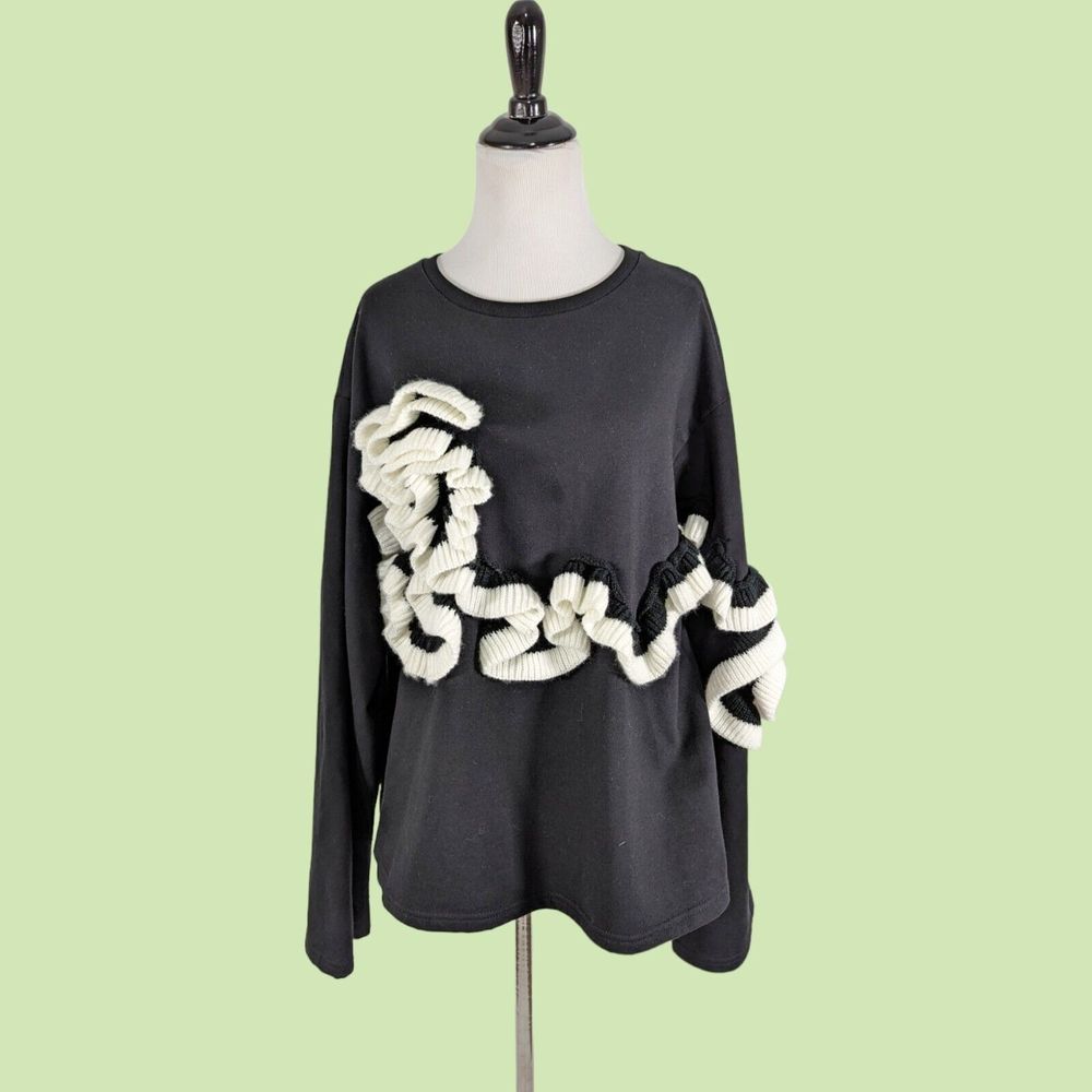 ZARA TRAFALUC‎ WOMEN'S SWEATER L BLACK Rosette FLORAL Floral